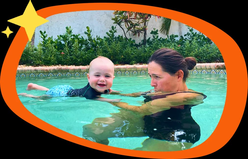 How parent and baby swim lessons help image