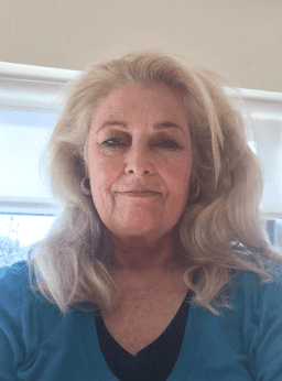 Instructor Kim H. profile Card Image