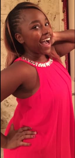 Instructor Mckenzie R. profile Card Image