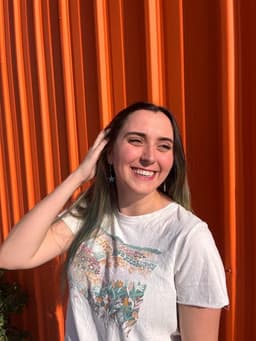 Instructor Abby W. profile Card Image