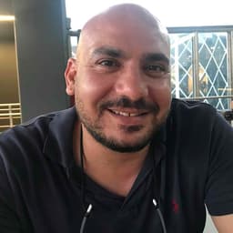 Instructor Abdulkader S. profile Card Image