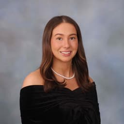 Instructor Alita L. profile Card Image
