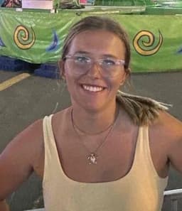 Instructor Allie P. profile Card Image