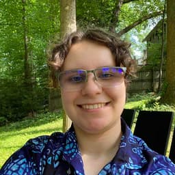 Instructor Allison C. profile Card Image