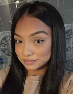 Instructor Ariana P. profile Card Image