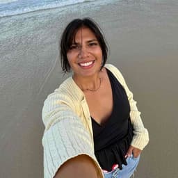 Instructor Ashley J. profile Card Image