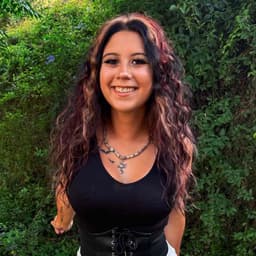 Instructor AutumnEve W. profile Card Image