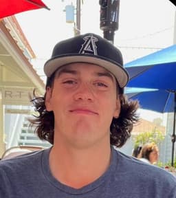 Instructor Gabe G. profile Card Image