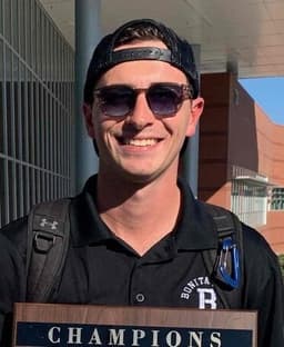 Instructor Gage U. profile Card Image