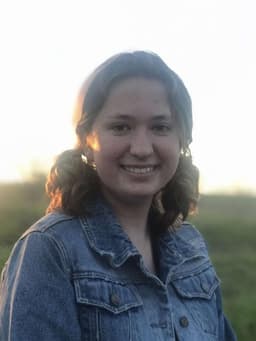 Instructor Gemma M. profile Card Image