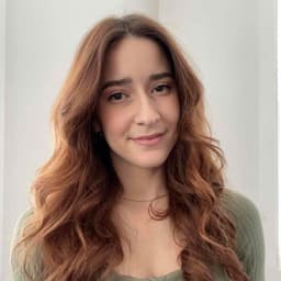 Instructor Gigi S. profile Card Image