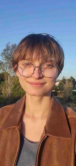 Instructor Hailey H. profile Card Image