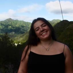 Instructor Holly A. profile Card Image