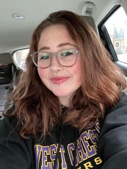 Instructor Indigo W. profile Card Image