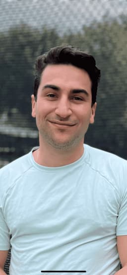 Instructor Ivan T. profile Card Image