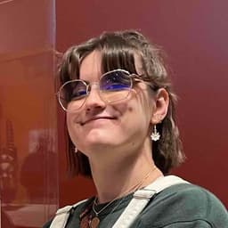 Instructor Josie M. profile Card Image