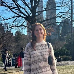 Instructor Leah M. profile Card Image