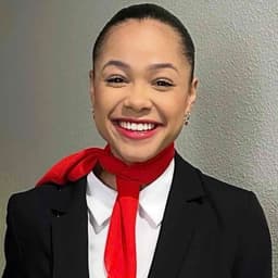 Instructor Lejla K. profile Card Image