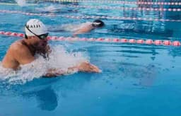 Instructor Luis C. profile Card Image