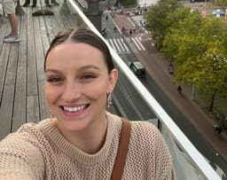 Instructor Makenzie L. profile Card Image