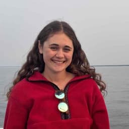 Instructor Nicole S. profile Card Image