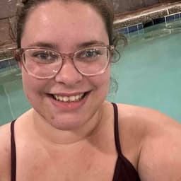 Instructor Robin S. profile Card Image