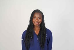 Instructor chloe R. profile Card Image