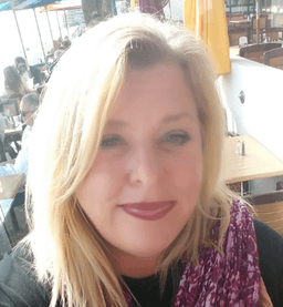 Instructor Shelly B. profile Card Image