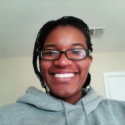 Instructor Bianca J. profile Card Image