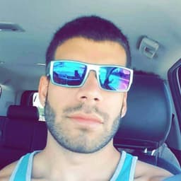 Instructor Andrew Z. profile Card Image