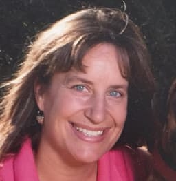 Instructor Tina C. profile Card Image