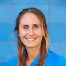 Instructor Elissia S. profile Card Image