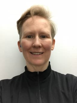 Instructor Jennifer H. profile Card Image