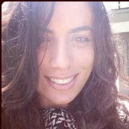 Instructor Natacha B. profile Card Image