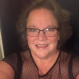 Instructor Kimberly L. profile Card Image