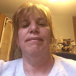 Instructor Leah K. profile Card Image