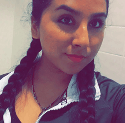 Instructor Diana R. profile Card Image