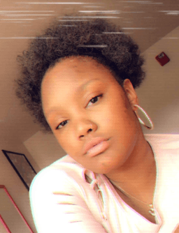 Instructor AnQuniece W. profile Card Image