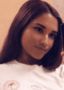 Instructor Daniela B. profile Card Image