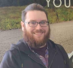 Instructor AJ R. profile Card Image