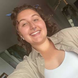 Instructor Abby K. profile Card Image