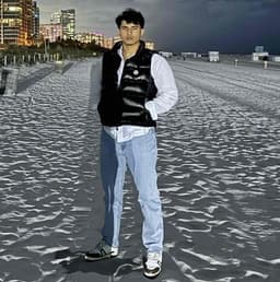 Instructor Abdurrahman E. profile Card Image