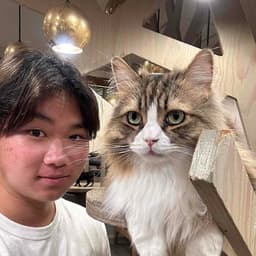 Instructor Adrian H. profile Card Image