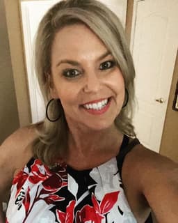 Instructor Aimee W. profile Card Image