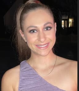 Instructor Alana D. profile Card Image