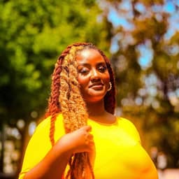 Instructor Alara h. profile Card Image