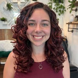 Instructor Alexis G. profile Card Image