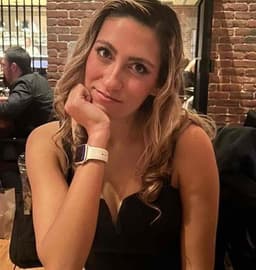 Instructor Ali H. profile Card Image