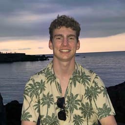 Instructor Alistair R. profile Card Image