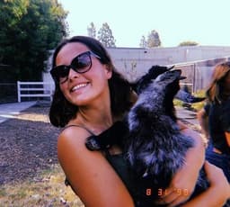 Instructor Aliyah S. profile Card Image